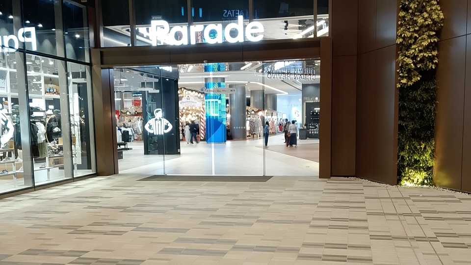 พากิน พาเดิน พาเที่ยว พูดคุยสัพเพเหระ สนุกๆ