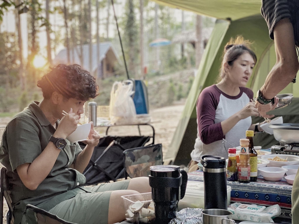 รับถ่ายภาพ ช่างภาพ รับถ่ายรูปอาหาร ช่างภาพอิสระ ถ่ายภาพกลุ่มเพื่อนเที่ยว