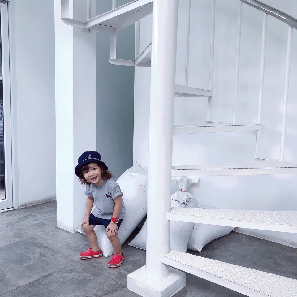 รับถ่ายภาพเด็กน่ารัก ช่างภาพเด็ก Freelance ถ่ายภาพเด็ก