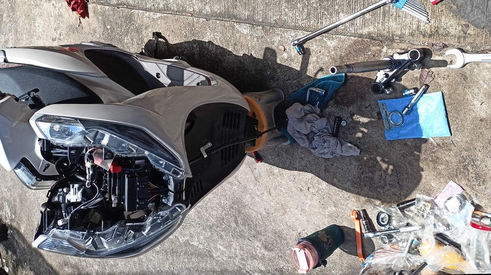 เปลี่ยนลูกปืนคอรับทุกรุ่นราคาอยู่ที่ขนาดรถละความยากในการทำ