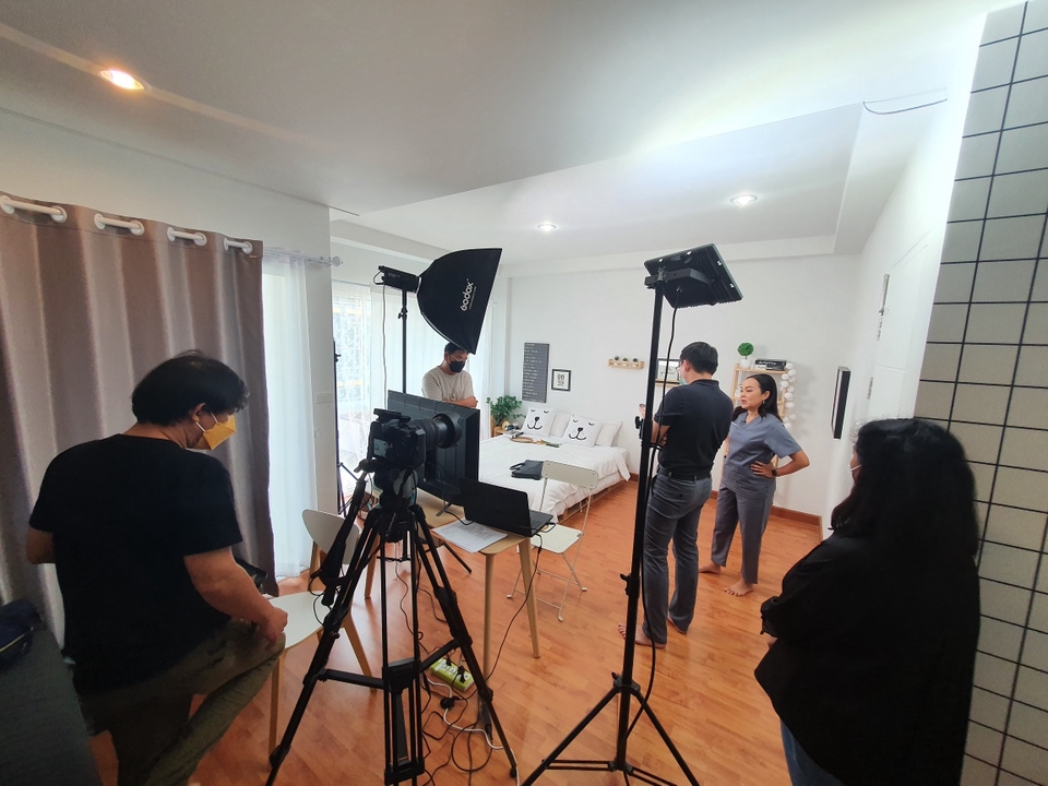 เช่าสตูดิโอถ่ายวีดีโอและภาพนิ่ง กรุงเทพฯ พร้อมอุปกรณ์ครบครัน