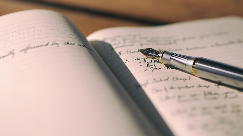 รับเขียนบทความคุณภาพ บทความSEO คอนเทนต์ภาษาไทยและอังกฤษ