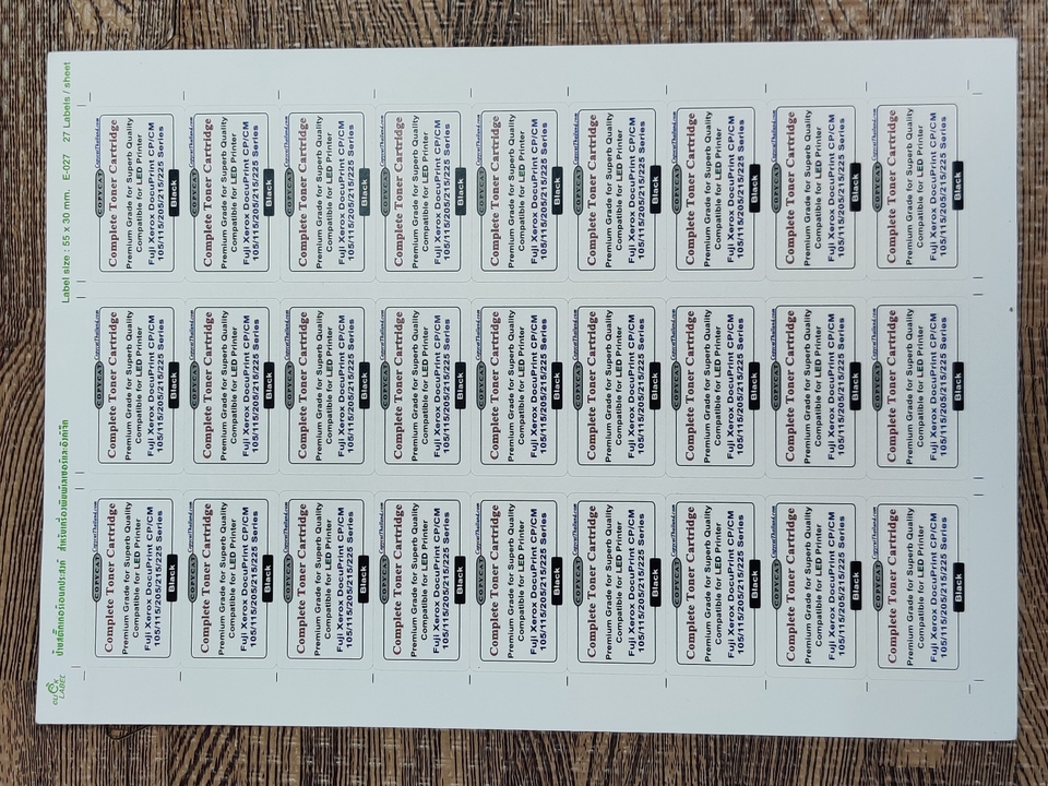 สติกเกอร์กระดาษไดคัทกระดาษผิวด้าน ขนาด 55x30 มม. ในหนึ่งหน้ากระดาษ A4 จะมี 27 ช่อง