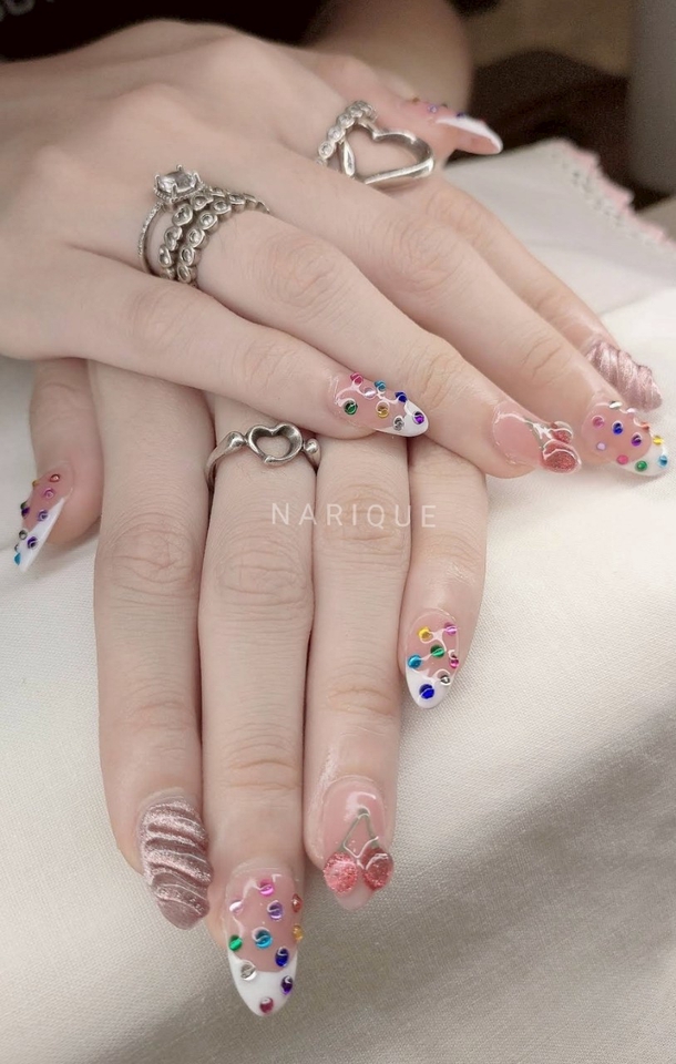 บริการทำเล็บที่บ้าน ต่อเล็บเจล ลายน่ารัก