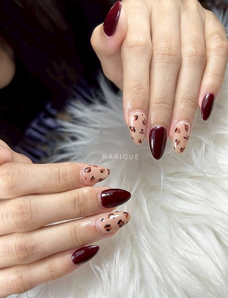 บริการทำเล็บที่บ้าน สีแดงเลือดนก ลายเสือ ทาเล็บเจล