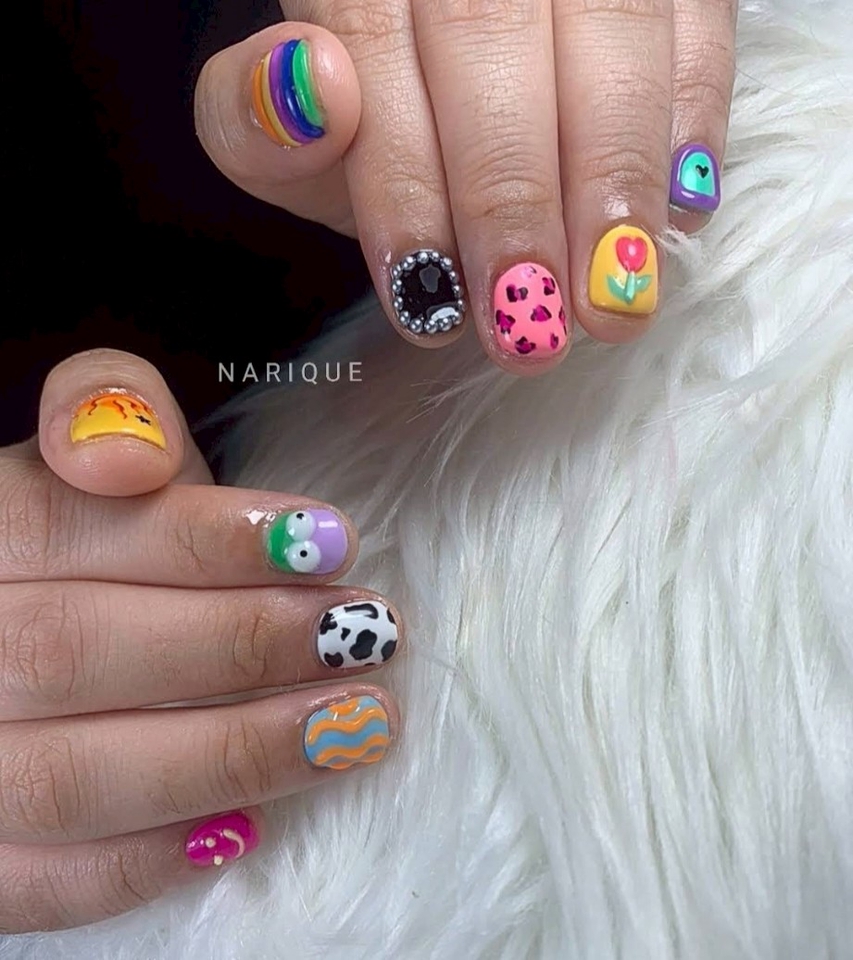 บริการทำเล็บที่บ้าน แบบน่ารัก สีสันสดใส รับทำเล็บเจล