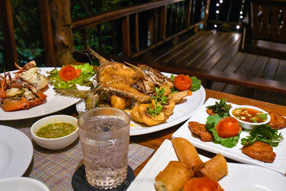 รับรีวิวอาหารจากบล็อกเกอร์อาหาร เน็ตไอดอลรีวิวอาหารจานอร่อย พร้อมน้ำจิ้มรสเด็ด เมนูอาหารทะเลน่าทาน