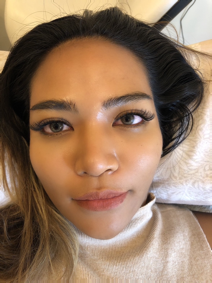 ต่อขนตาที่บ้าน ดูเป็นธรรมชาติ สวย ปลอดภัย