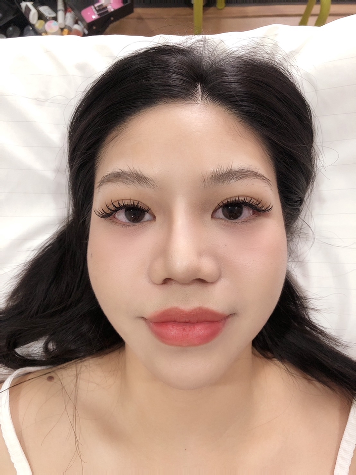 ต่อขนตาถึงบ้าน สวยเป็นธรรมชาติ