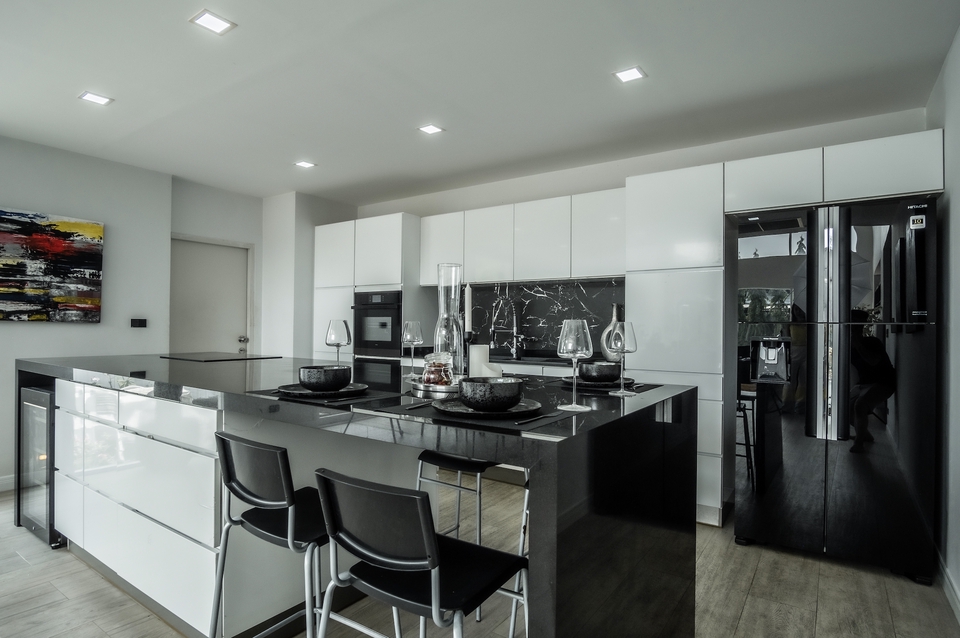 สตูดิโอถ่ายภาพให้เช่ากรุงเทพฯ พื้นที่กว้างขวางทันสมัย เหมาะสำหรับถ่ายวีดีโอและภาพนิ่ง