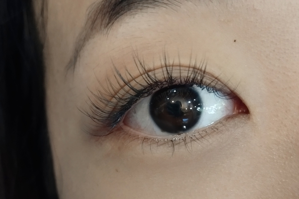 ต่อขนตาที่บ้าน ธรรมชาติ สวย ปลอดภัย