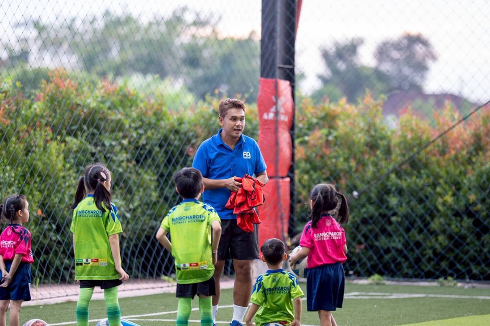 เรียนกีฬาอื่นๆ - สอนบอลเด็ก - 2