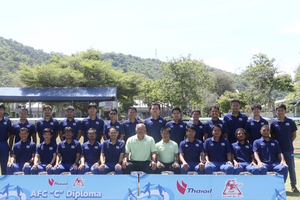 พัฒนาบุคลิกภาพและทักษะการสื่อสาร เรียนปรับบุคลิกภาพ คอร์สพัฒนาตนเอง