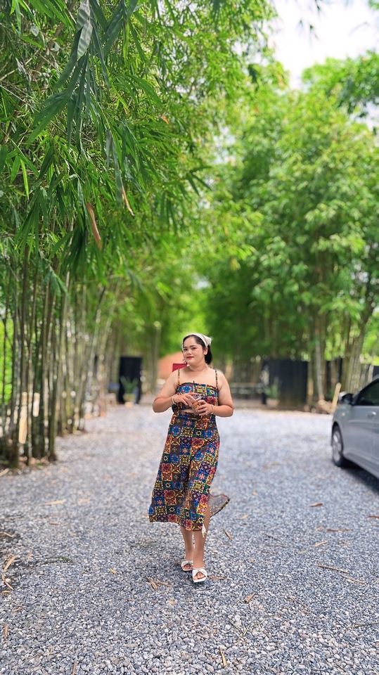 นางแบบมือสวย ถ่ายแบบชุดเดรส หานางแบบมืออาชีพ