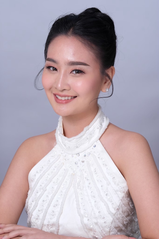 ตัวอย่างนางแบบ