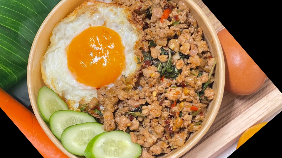 รับถ่ายวีดีโอ อาหารจานเด็ด, ข้าวผัดกะเพราไข่ดาวน่าทาน พร้อมผักเคียง, เหมาะสำหรับทำวิดีโอโปรโมทร้านอาหาร, รับทำ presentation วีดีโอสวยๆ, ถ่ายวีดีโออาหาร, รับตัดต่อวีดีโอ, ตัดต่อคลิป, รับทำวิดีโอ, ทำ vlog, ทำ vdo, รีวิวอาหาร, รับถ่ายวีดีโอเชียงใหม่, รับถ่ายวีดีโอโคราช, อาหารน่ากิน, เมนูเด็ด