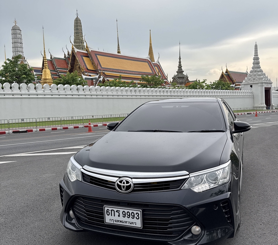 รถเช่าพร้อมคนขับ