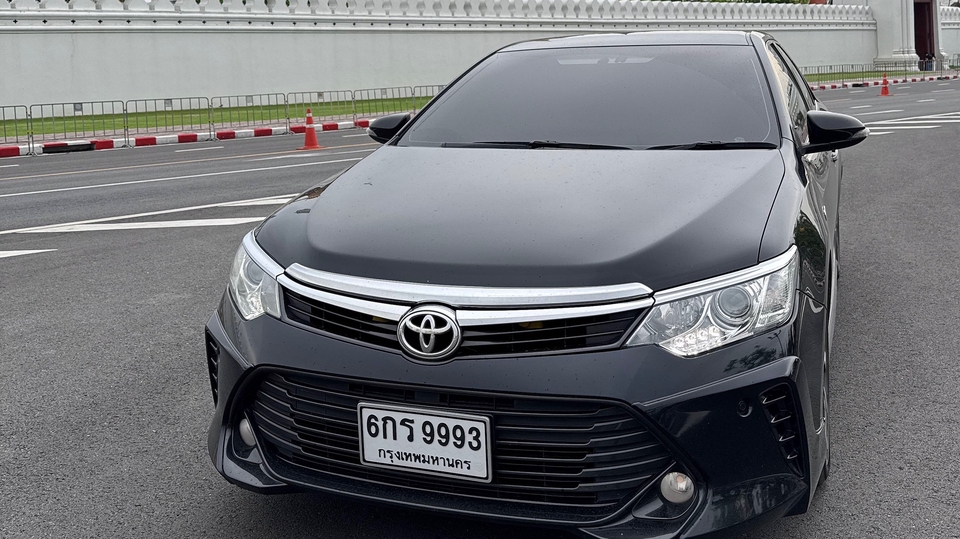 รถเช่าพร้อมคนขับ วันละ 1,500 บาท เจ้าของขับเอง เข้าใจงาน ให้บริการเป็นกันเอง ปลอดภัยไว้ใจได้