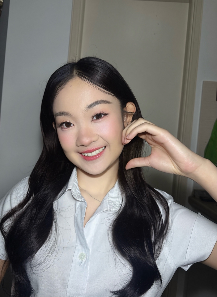 แต่งหน้าสไตล์เกาหลีเพิ่มลูกเล่นความน่ารักใสๆแต่ยังคงความสวยไม่ดรอประหว่างวัน