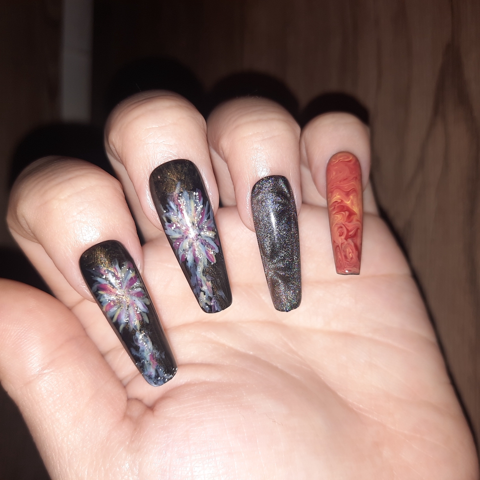 ช่างทำเล็บ - เพ้นเล็บ เล็บปลอม - 6