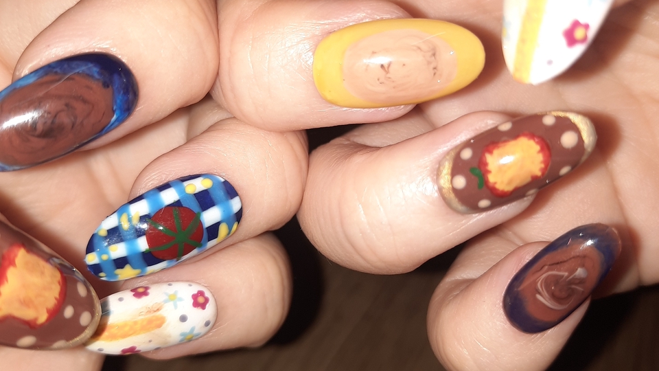 ช่างทำเล็บ - เพ้นเล็บ เล็บปลอม - 8