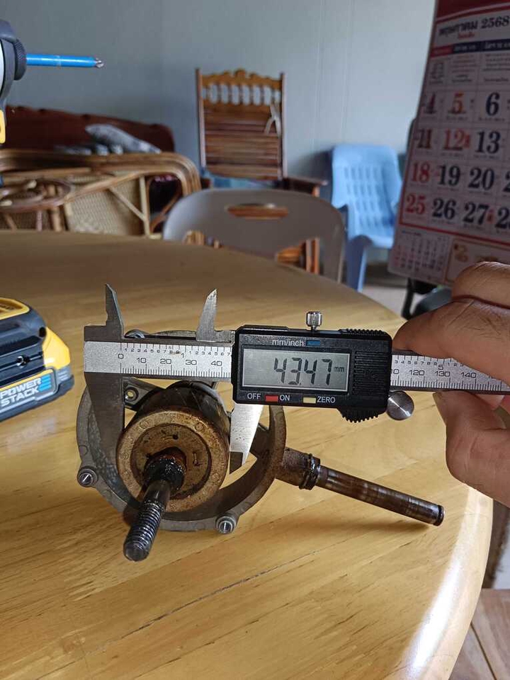 ช่างไฟฟ้าซ่อมมอเตอร์ไฟฟ้าขนาด43.47มม รับซ่อมทั่วไป