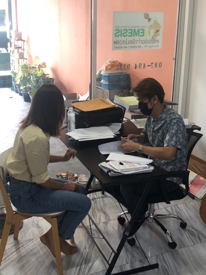 ลูกค้ามารับงบการเงิน พร้อมอธิบาย และวางแผนภาษี