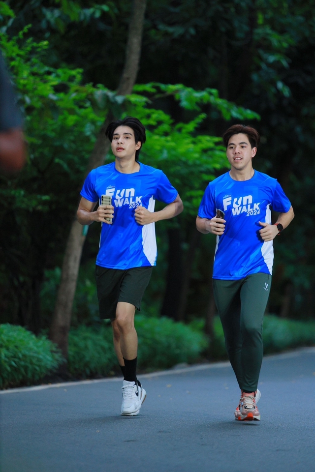 อื่นๆ - รับวิ่งแทน - 4