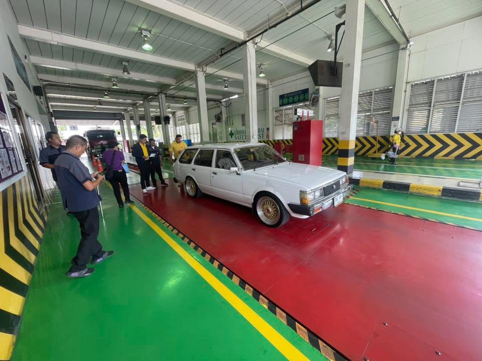 รับจดทะเบียนรถยนต์ใหม่ ตรวจสภาพรถยนต์เพื่อการจดทะเบียนรถที่ขนส่ง ยื่นเอกสารต่ออายุทะเบียน