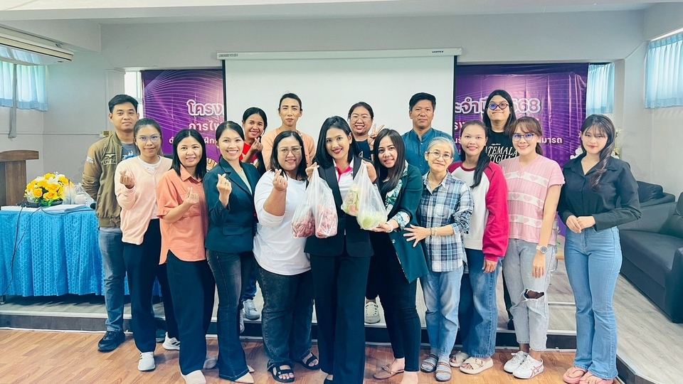 วิทยากรบรรยายภาษาอังกฤษ หัวข้อ การสื่อสารภาษาอังกฤษสำหรับโรงงานอุตสาหกรรม