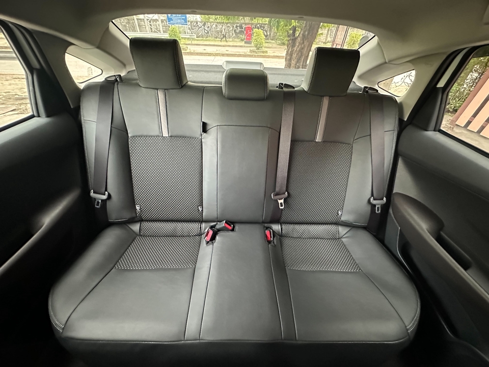 เช่ารถสนามบิน สุวรรณภูมิ - เช่ารถสุวรรณภูมิ Toyota Yaris Ativ (ขับเอง) - 6