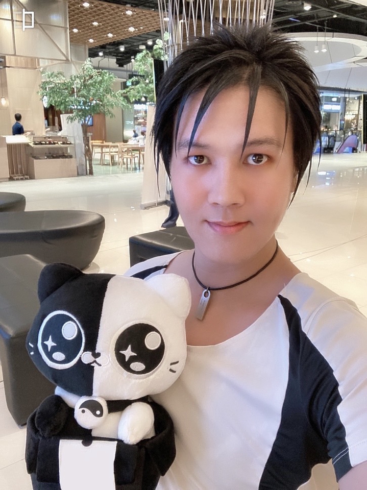 Acting & Modeling - ยิ่ง: นายแบบอิสระ, นักแสดง ตัวประกอบ, เพื่อนเที่ยว, แฟนเช่า, เป็นที่ปรึกษาและรับฟังปัญหาเพื่อฮีลใจ - 3