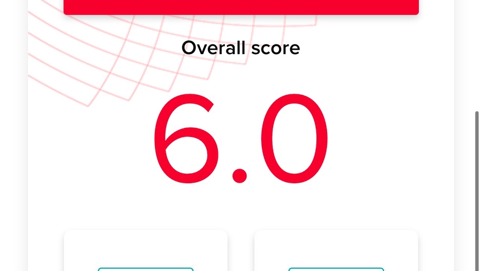 มีทักษะทางภาษาอย่างดี ปัจจุบันเป็นนักศึกษาในกรุงเทพ