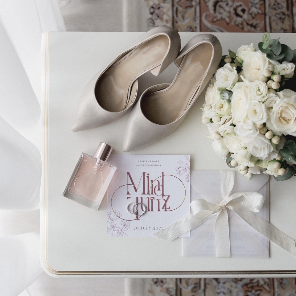 รับออกแบบโลโก้งานแต่งงานสไตล์มินิมอลสวยหรู