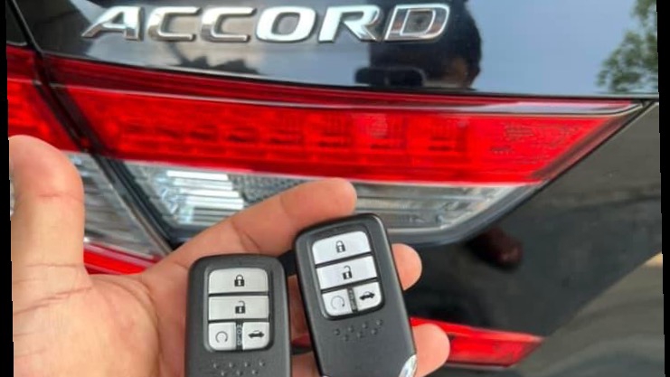 ทำกุญแจรีโมท Honda Accord เพิ่ม
