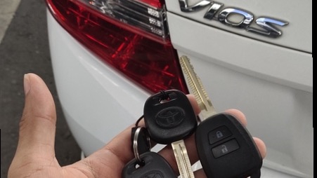 ทำกุญแจรีโมท Toyota vios