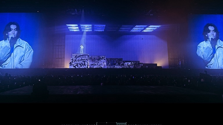 STAGE DESIGN + PRODUCTION MANAGEMENT FOR
PUN BANDAGE THE FIRST CONCERT