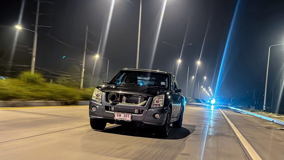 รับถ่ายวีดีโอคุณภาพสูง ตัดต่อวีดีโอ งานแต่งงาน MV โฆษณา