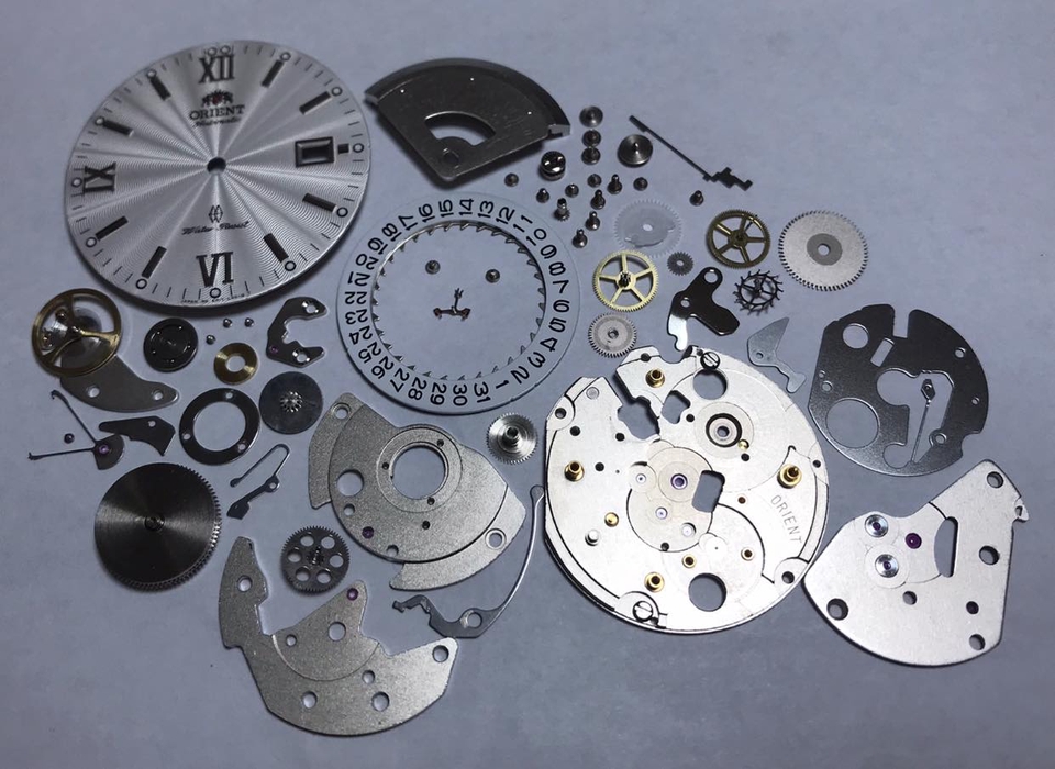 ซ่อมนาฬิกา บริการซ่อมนาฬิกาข้อมือ เปลี่ยนอะไหล่นาฬิกา