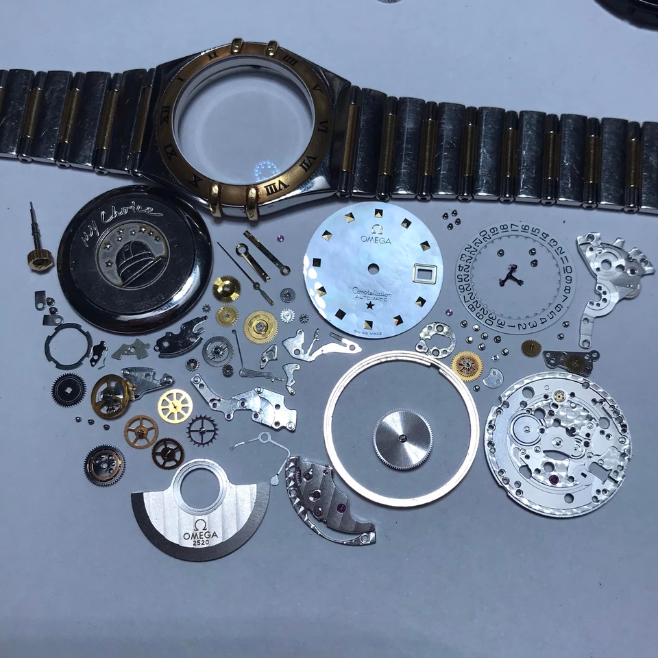 ซ่อมนาฬิกาโอเมก้า บริการเปลี่ยนอะไหล่ นาฬิกาข้อมือ