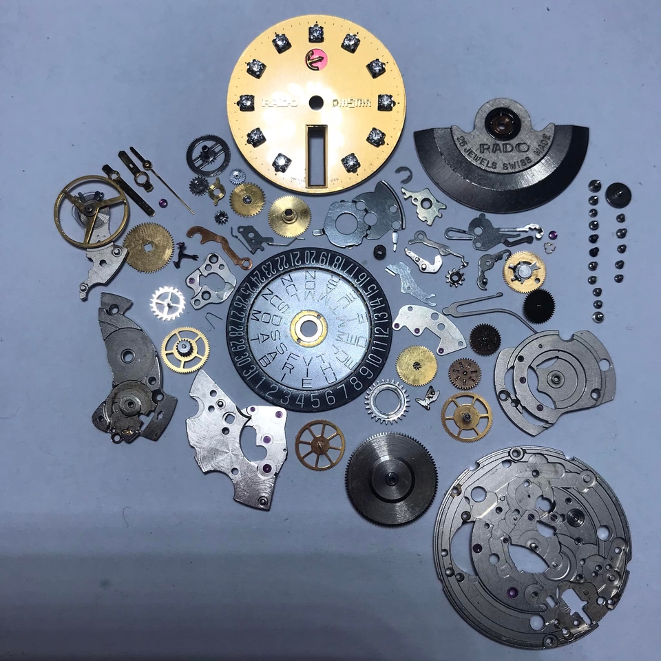 ซ่อมนาฬิกาRADO เปลี่ยนอะไหล่นาฬิกาเก่า