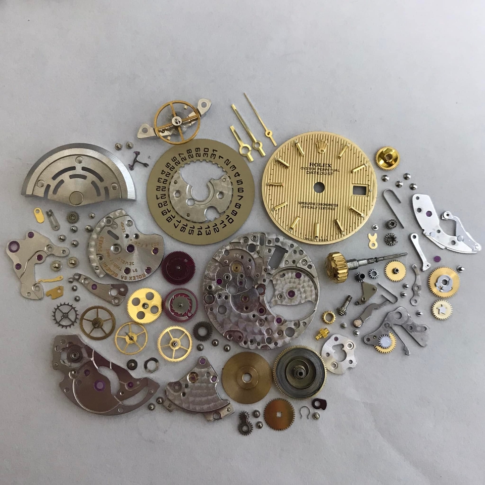 ซ่อมนาฬิกาโรเล็กซ์ บริการซ่อมนาฬิกาข้อมือ เปลี่ยนอะไหล่นาฬิกา