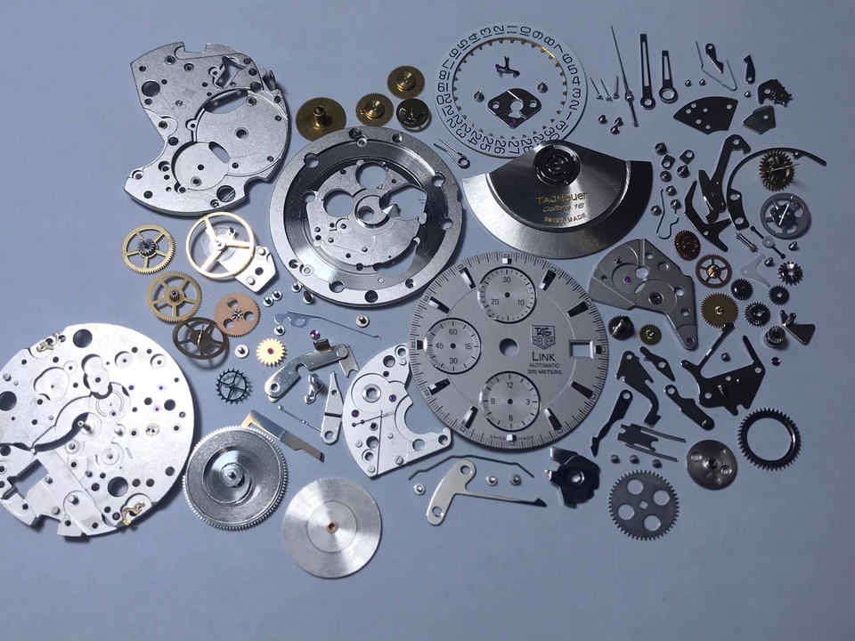 ซ่อมนาฬิกา บริการซ่อมนาฬิกาข้อมือ อะไหล่นาฬิกา เปลี่ยนถ่านนาฬิกา