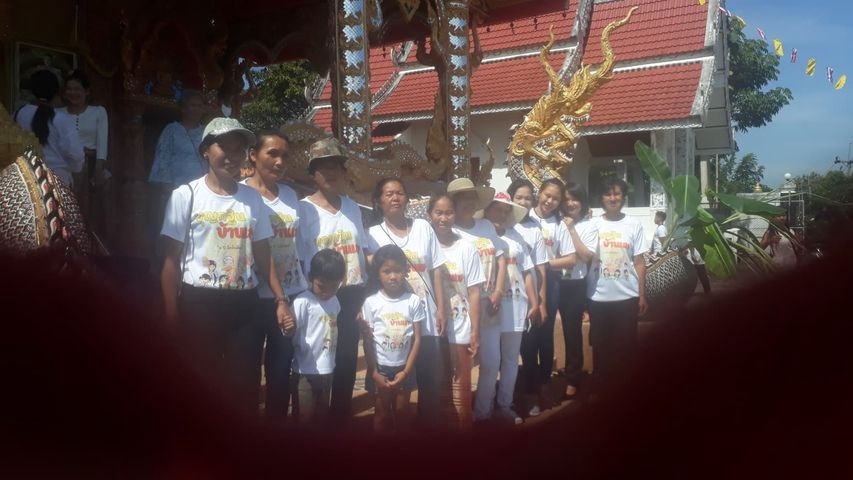 สกรีนเสื้อผ้า - เสื้อยืด บุญกฐิน งานบุญ สายบุญ ครอบครัว ใส่ไปทำบุญ - 5