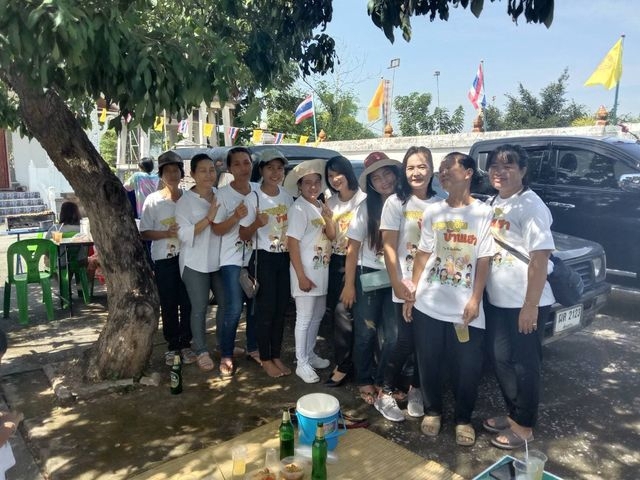 สกรีนเสื้อผ้า - เสื้อยืด บุญกฐิน งานบุญ สายบุญ ครอบครัว ใส่ไปทำบุญ - 9