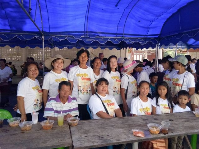 สกรีนเสื้อผ้า - เสื้อยืด บุญกฐิน งานบุญ สายบุญ ครอบครัว ใส่ไปทำบุญ - 17