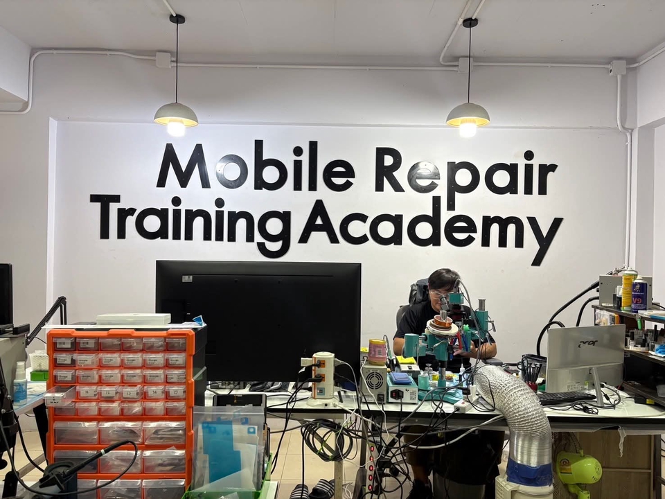 ซ่อมอุปกรณ์ไอที - สอนซ่อมมือถือ,รับซ่อมมือถือ เชียงใหม่ - 2