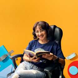 รัศมี มณีนิล