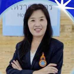 อาจารย์จือ ดูลายเซ็น