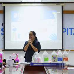 อบรมแม่บ้าน